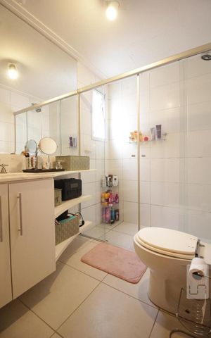 Apartamento para alugar com 58m², 1 quarto e 2 vagasBanheiro da suíte