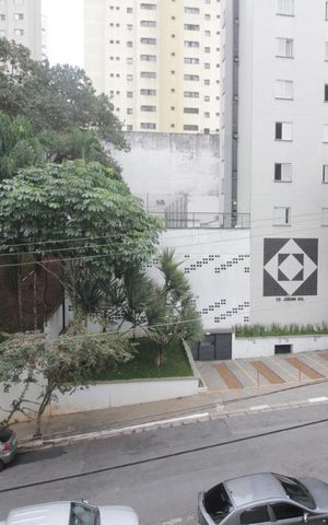 Apartamento para alugar com 58m², 1 quarto e 2 vagasVista da varanda