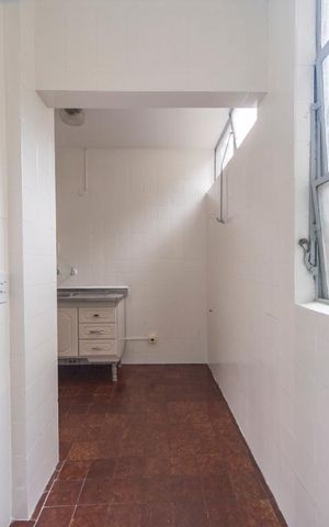 Apartamento à venda com 100m², 2 quartos e 1 vaga Apartamento à venda com 100m², 2 quartos e 1 vagaCozinha