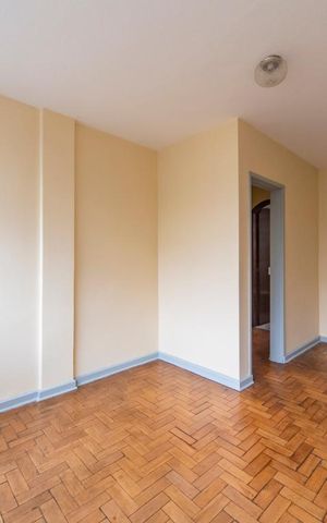 Apartamento à venda com 100m², 2 quartos e 1 vaga Apartamento à venda com 100m², 2 quartos e 1 vagaSala de Jantar