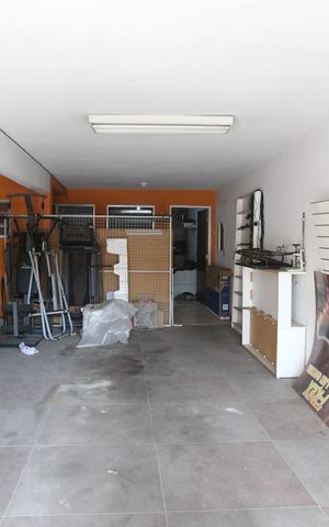 Casa à venda com 186m², 3 quartos e 4 vagasGaragem
