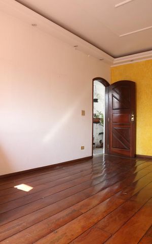 Casa à venda com 186m², 3 quartos e 4 vagasSala