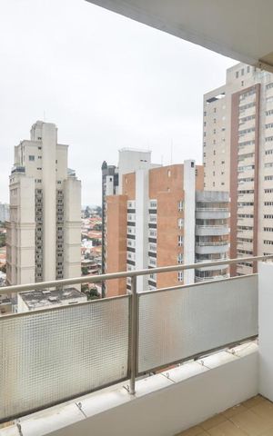 Apartamento para alugar com 80m², 1 quarto e 1 vagaVaranda