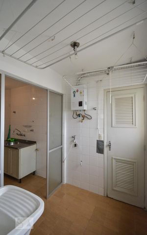 Apartamento para alugar com 80m², 1 quarto e 1 vagaÁrea de serviço