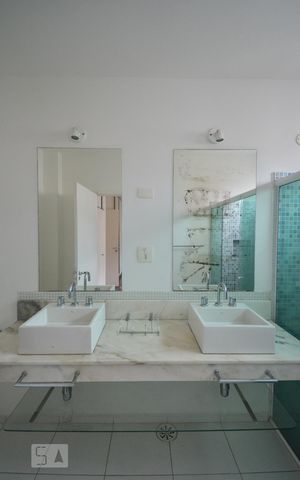 Apartamento para alugar com 98m², 2 quartos e 1 vagaBanheiro da suíte
