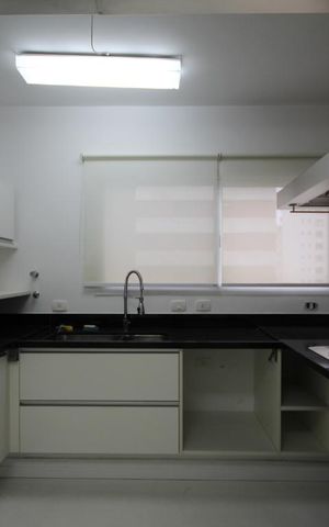 Apartamento à venda com 150m², 3 quartos e 3 vagasCozinha