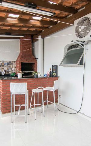 Apartamento à venda com 224m², 4 quartos e 3 vagasChurrasqueira Cobertura