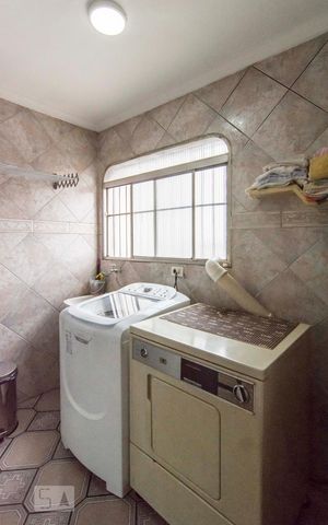 Apartamento à venda com 224m², 4 quartos e 3 vagasLavanderia
