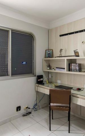 Apartamento à venda com 224m², 4 quartos e 3 vagasQuarto 3