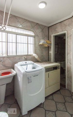 Apartamento à venda com 224m², 4 quartos e 3 vagasLavanderia
