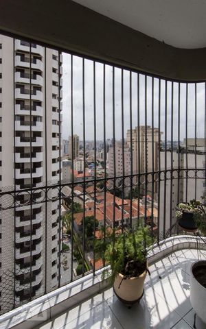 Apartamento à venda com 224m², 4 quartos e 3 vagasSacada