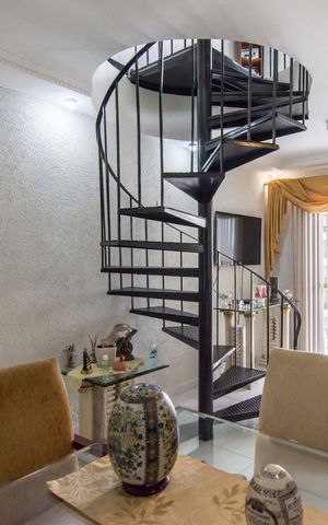 Apartamento à venda com 224m², 4 quartos e 3 vagasSala