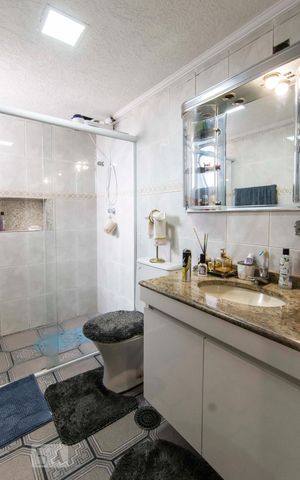Apartamento à venda com 224m², 4 quartos e 3 vagasBanheiro