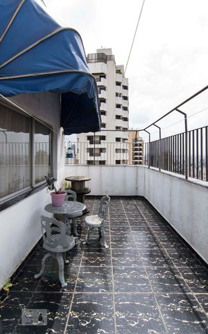 Apartamento à venda com 224m², 4 quartos e 3 vagasSacada Cobertura