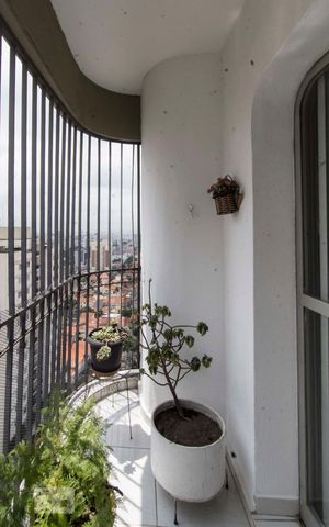 Apartamento à venda com 224m², 4 quartos e 3 vagasSacada