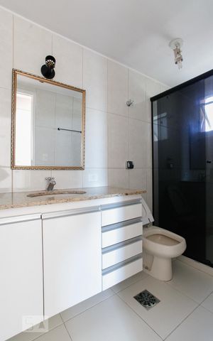 Apartamento para alugar com 96m², 3 quartos e 1 vaga Apartamento para alugar com 96m², 3 quartos e 1 vagaBanheiro 2