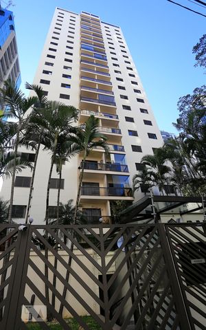Apartamento para alugar com 80m², 3 quartos e 2 vagasFachada
