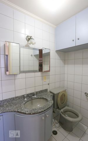 Apartamento para alugar com 80m², 3 quartos e 2 vagasBanheiro da Suite