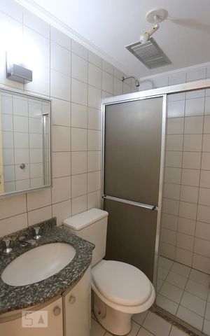 Apartamento para alugar com 80m², 3 quartos e 2 vagasBanheiro