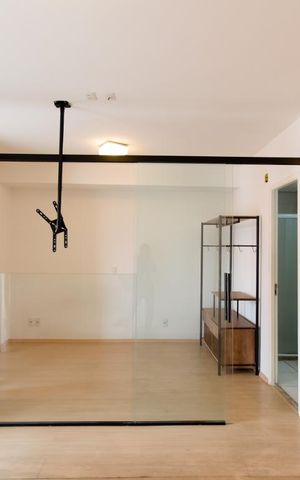 Studio à venda com 40m², 1 quarto e sem vaga Studio à venda com 40m², 1 quarto e sem vagaSala