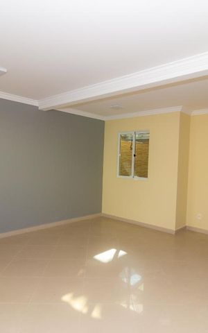 Casa de condomínio à venda com 115m², 3 quartos e 1 vaga Casa de condomínio à venda com 115m², 3 quartos e 1 vagaSala