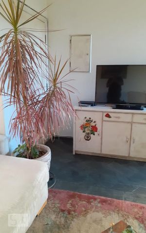 Casa à venda com 174m², 3 quartos e 4 vagas Casa à venda com 174m², 3 quartos e 4 vagasSala