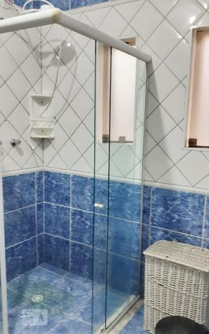 Casa à venda com 174m², 3 quartos e 4 vagas Casa à venda com 174m², 3 quartos e 4 vagasBanheiro