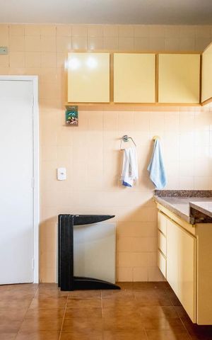 Apartamento à venda com 125m², 3 quartos e sem vaga Apartamento à venda com 125m², 3 quartos e sem vagaCozinha