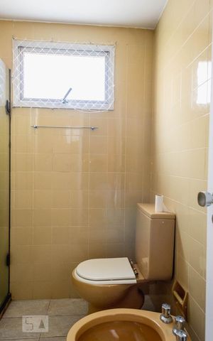 Apartamento à venda com 125m², 3 quartos e sem vaga Apartamento à venda com 125m², 3 quartos e sem vagaBanheiro 1 - Suíte