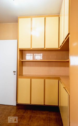 Apartamento à venda com 125m², 3 quartos e sem vaga Apartamento à venda com 125m², 3 quartos e sem vagaCozinha