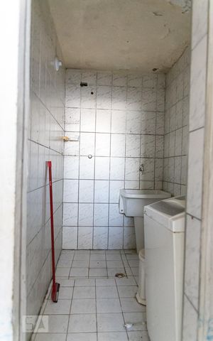 Apartamento à venda com 36m², 1 quarto e sem vagaBanheiro