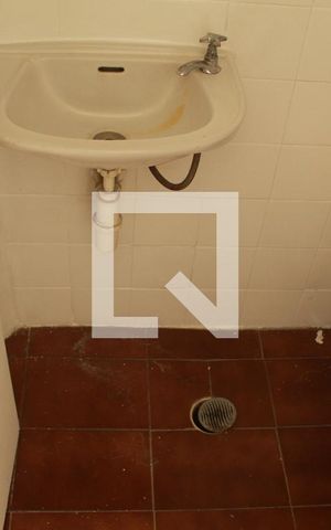 Apartamento para alugar com 150m², 3 quartos e sem vagaBanheiro de serviço