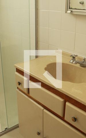 Apartamento para alugar com 150m², 3 quartos e sem vagaBanheiro