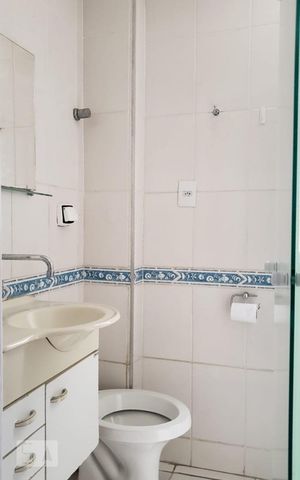 Apartamento à venda com 50m², 1 quarto e sem vaga Apartamento à venda com 50m², 1 quarto e sem vagaBanheiro