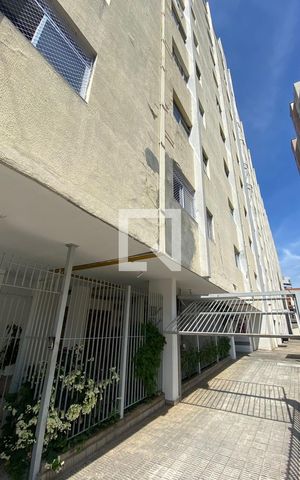 Apartamento para alugar com 50m², 2 quartos e 1 vaga Apartamento para alugar com 50m², 2 quartos e 1 vagaFachada