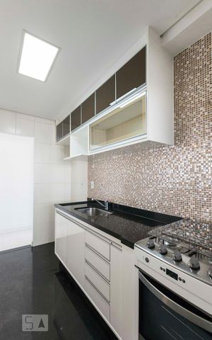 Apartamento à venda com 65m², 2 quartos e 1 vagaCozinha