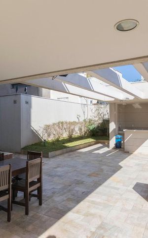 Apartamento à venda com 65m², 2 quartos e 1 vagaÁrea comum - Churrasqueira