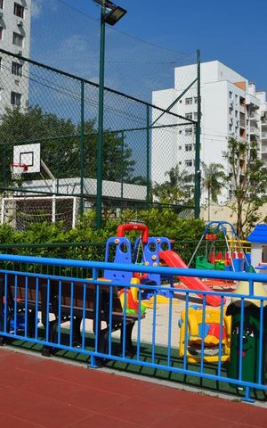 Apartamento à venda com 48m², 2 quartos e sem vagaÁrea Comum - Playground