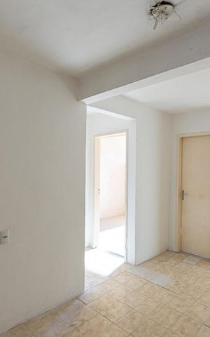 Casa de condomínio à venda com 60m², 2 quartos e sem vaga Casa de condomínio à venda com 60m², 2 quartos e sem vagaSala