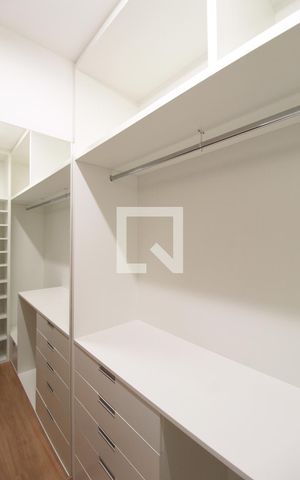 Apartamento para alugar com 147m², 4 quartos e 3 vagasCloset da Suite 1
