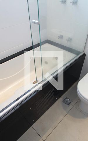 Apartamento para alugar com 147m², 4 quartos e 3 vagasBanheiro da Suite 1