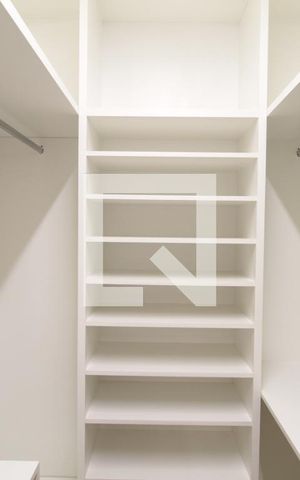 Apartamento para alugar com 147m², 4 quartos e 3 vagasCloset da Suite 1