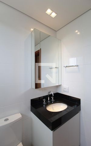 Apartamento para alugar com 147m², 4 quartos e 3 vagasBanheiro da Suite 1