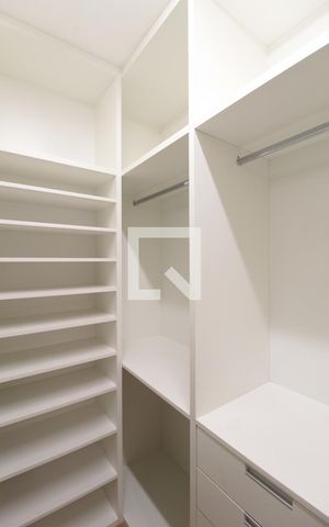 Apartamento para alugar com 147m², 4 quartos e 3 vagasCloset da Suite 1