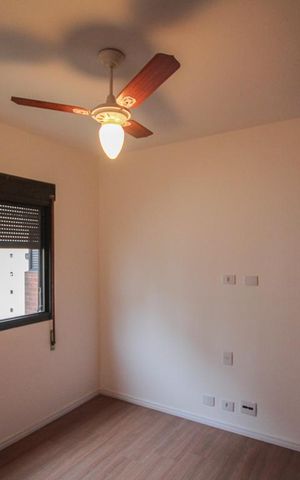 Apartamento à venda com 247m², 4 quartos e 3 vagas Apartamento à venda com 247m², 4 quartos e 3 vagasQuarto 2
