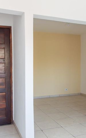 Casa à venda com 120m², 2 quartos e 1 vaga Casa à venda com 120m², 2 quartos e 1 vagaSala