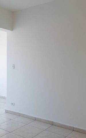 Casa à venda com 120m², 2 quartos e 1 vaga Casa à venda com 120m², 2 quartos e 1 vagaSala