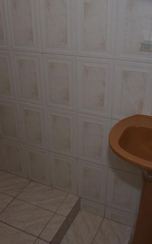 Casa de condomínio para alugar com 160m², 2 quartos e 3 vagasBanheiro Social
