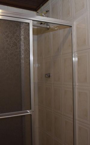 Casa de condomínio para alugar com 160m², 2 quartos e 3 vagasBanheiro Social