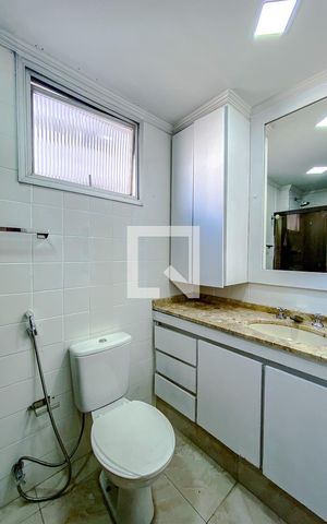 Apartamento à venda com 105m², 4 quartos e 2 vagasBanheiro da Suíte